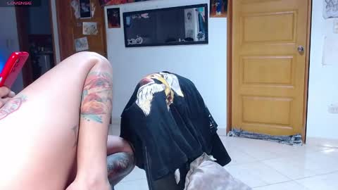 Tiffany 21 and Andy 32  online show from April 22, 3:02 am