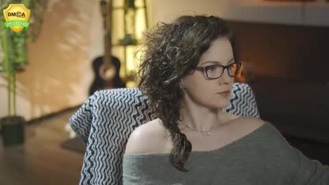 tiffanyriox online show from March 17, 12:37 am