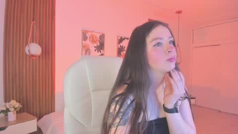 Tiffany online show from September 20, 1:36 pm