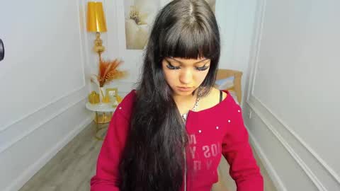 tiffanyyoun online show from April 23, 6:31 pm