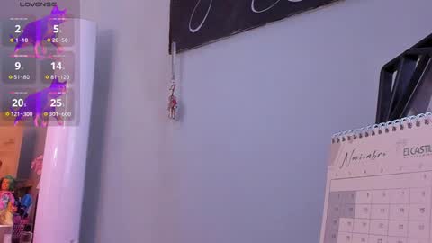                online show from December 7, 11:18 pm