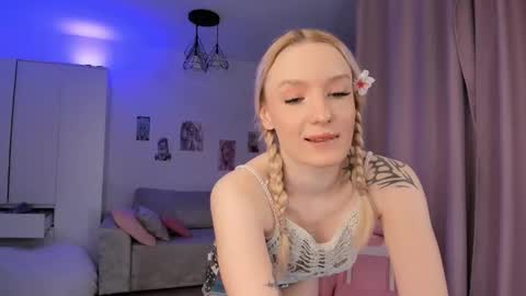 Tiffany online show from January 17, 3:27 am