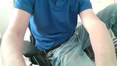 tigerjow941808 online show from March 28, 2:40 pm