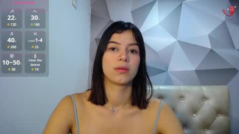 Catalina online show from January 30, 11:11 am