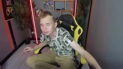 Tim online show from October 6, 4:14 pm