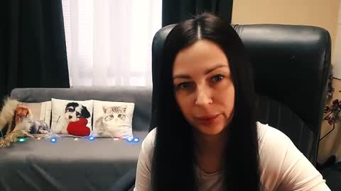 Luisa online show from December 5, 11:19 am