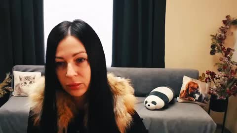 Luisa online show from February 25, 8:25 am