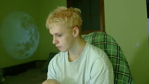 Tim WhiteS online show from November 24, 9:41 am