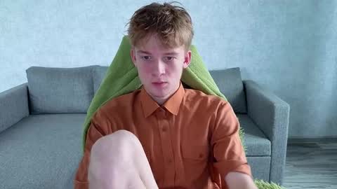 Snapshot of timmy7topcut chatting on October 6, 6:31 am Timmy online show from October 6, 6:31 am