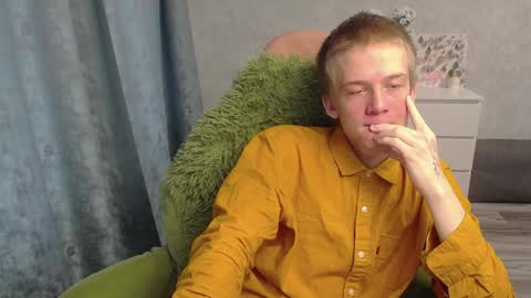 Snapshot of timmy7topcut chatting on December 30, 9:16 am Timmy online show from December 30, 9:16 am