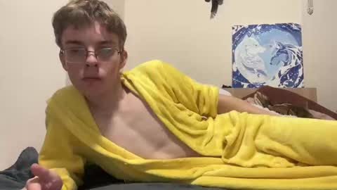 Snapshot of timveret chatting on February 15, 11:47 pm Wizard online show from February 15, 11:47 pm