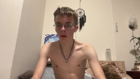 Snapshot of timveret chatting on December 14, 6:30 pm Wizard online show from December 14, 6:30 pm