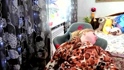 Tina online show from March 27, 8:26 am