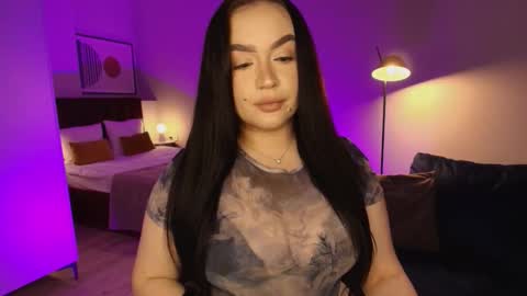 hi im curvy babyface girlie Tina online show from February 23, 8:16 am