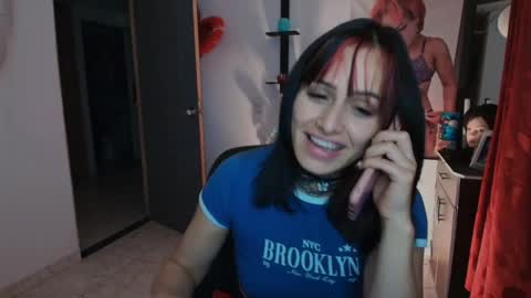 I AM BELLA  ----------- follow my  IG  TINNS 69 online show from March 25, 1:12 am