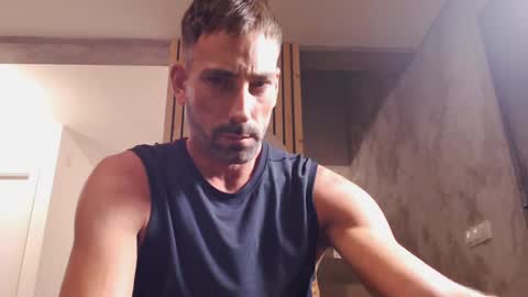 tinoclandestino online show from January 5, 8:00 pm