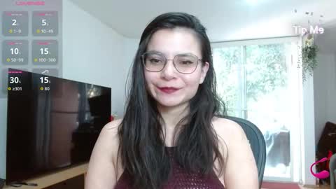 Tiny Caroline online show from January 7, 9:53 pm