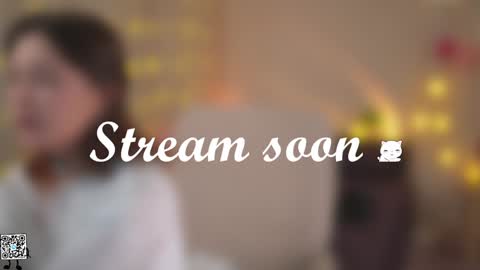 Lyssa     online show from February 8, 4:14 pm