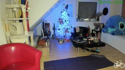 Tiny online show from December 16, 3:35 am