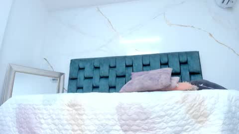 Tivizay online show from October 6, 2:46 pm