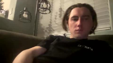 tlayne410 online show from April 13, 8:18 am