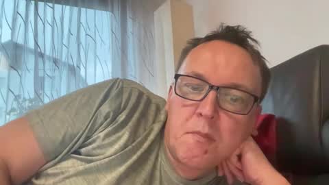 Tom online show from December 23, 3:00 pm