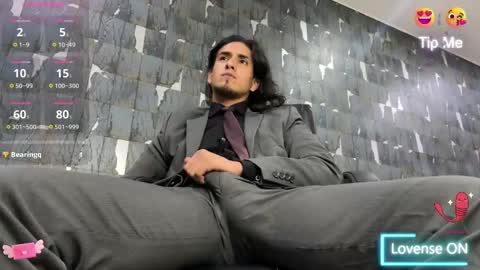 TOM online show from March 3, 9:00 am