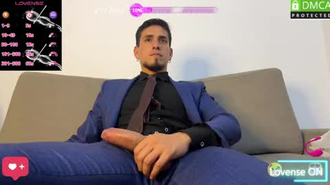 TOM online show from June 4, 7:53 pm