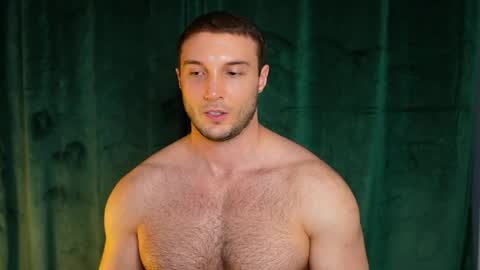 Tom online show from May 7, 6:14 pm