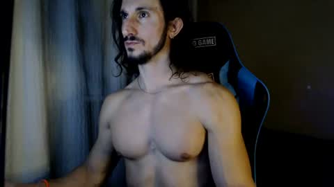 tom_show online show from June 15, 4:37 am