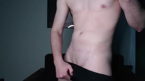 Tom online show from February 9, 11:14 am