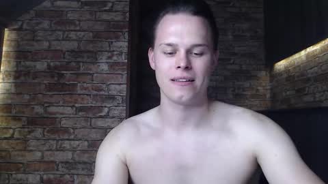 Tom online show from October 24, 2:18 pm