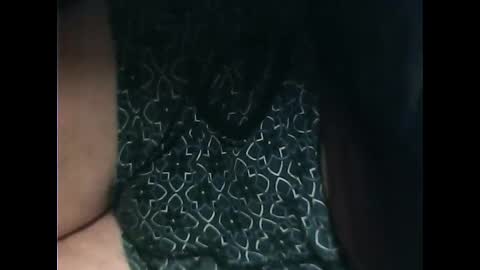 Snapshot of tomas0000 chatting on December 3, 3:50 pm thomi online show from December 3, 3:50 pm