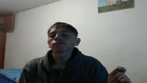 tomas_turbado_ online show from March 25, 5:36 am