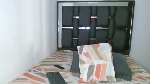 tomaz_18 online show from March 24, 5:30 pm