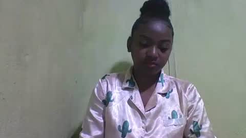 Snapshot of tomboasy chatting on October 8, 7:31 pm tomboasy online show from October 8, 7:31 pm