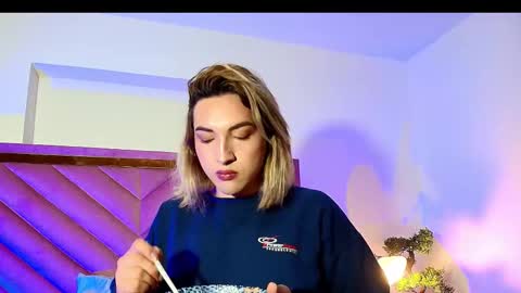   online show from September 16, 12:18 pm