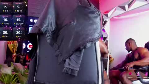 Tom Mike online show from September 10, 2:12 am