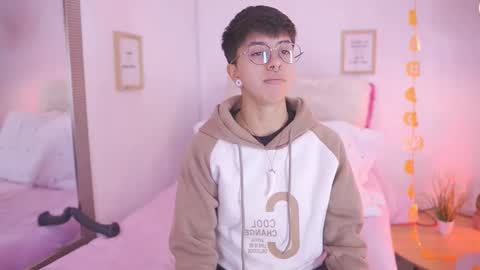 Blue  online show from October 22, 2:41 pm