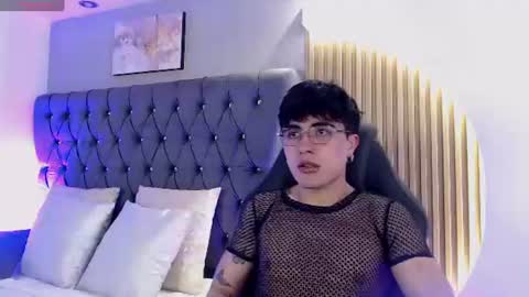 Tommy online show from June 29, 8:30 pm