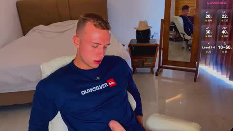 Tommy online show from November 1, 12:44 am