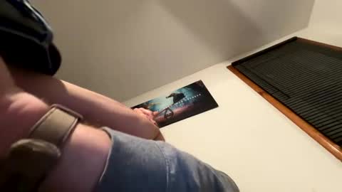 tommygunz62 online show from November 2, 9:20 am