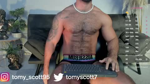 tomy_scott6 online show from April 7, 1:13 pm