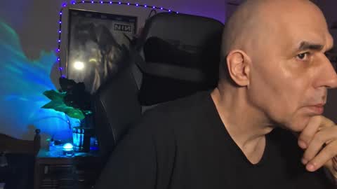 toninspektor online show from March 25, 8:59 pm