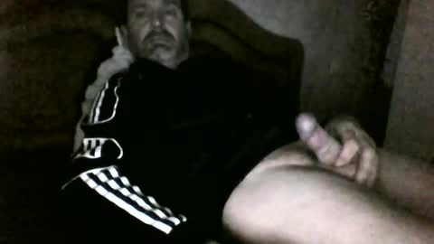 Snapshot of tonio358965 chatting on February 27, 12:45 pm tonio358965 online show from February 27, 12:45 pm