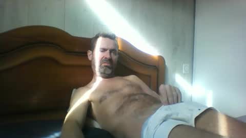 Snapshot of tonio358965 chatting on November 1, 11:09 am tonio358965 online show from November 1, 11:09 am