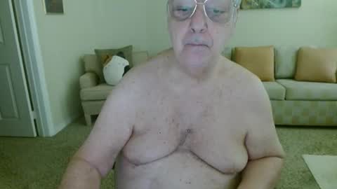 tonysview12000 online show from February 5, 8:34 pm