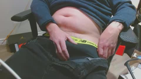 tonytonytony3001 online show from December 25, 6:52 pm