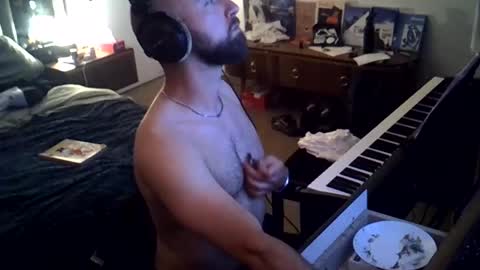 tootsybird69 online show from June 7, 12:05 am