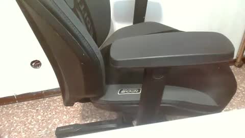 Topg84 online show from March 31, 5:35 pm